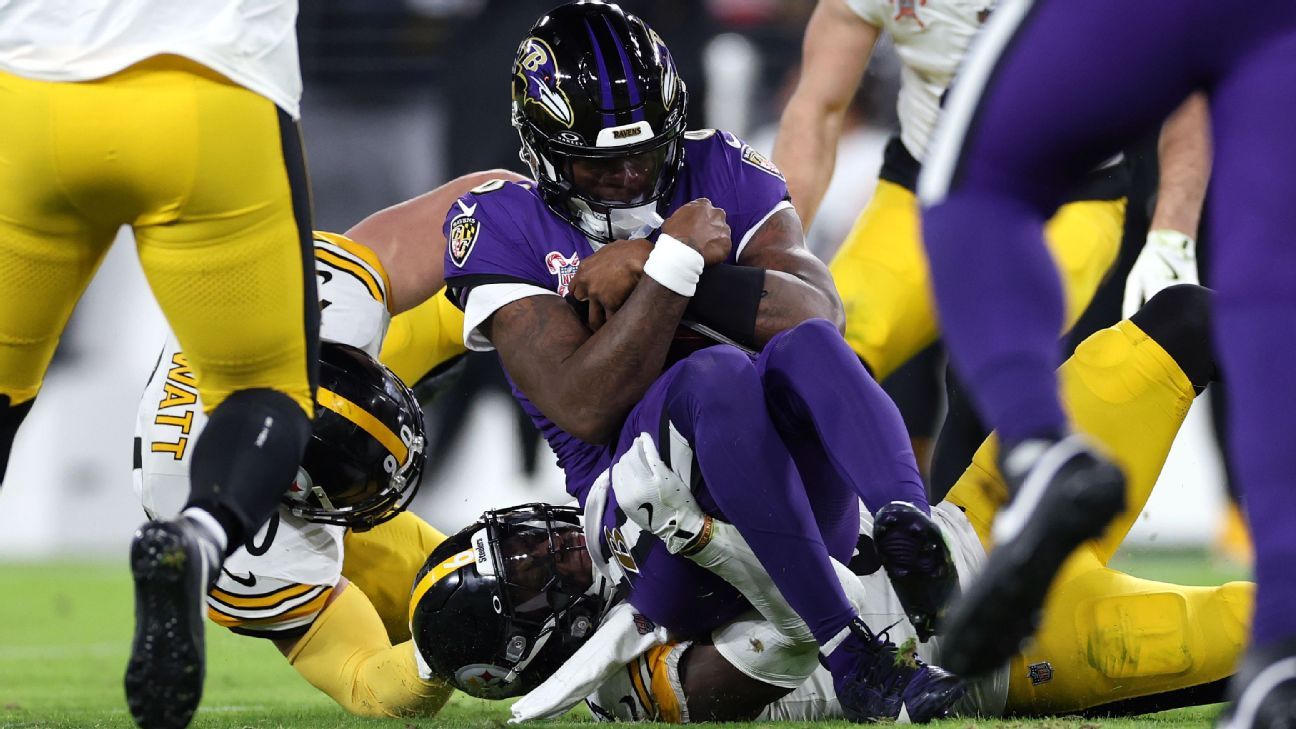 Lamar Jackson brilha, Ravens batem Steelers e acirram briga na Lamar Jackson brilha, Ravens batem Steelers e acirram briga na NFL