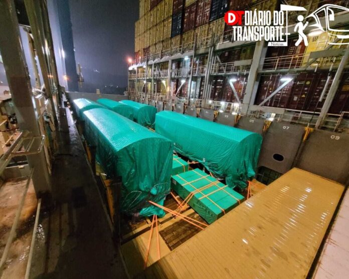 Novos trens para Linha 15-Prata de monotrilho, na zona leste de São Paulo, chegam ao Brasil