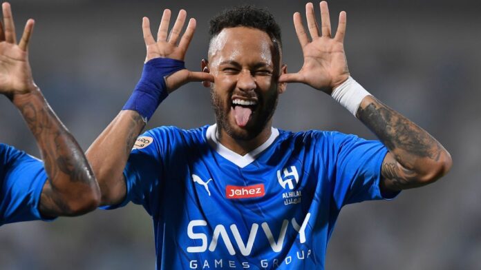 A caminho do Santos, Neymar se despede do Al Hilal