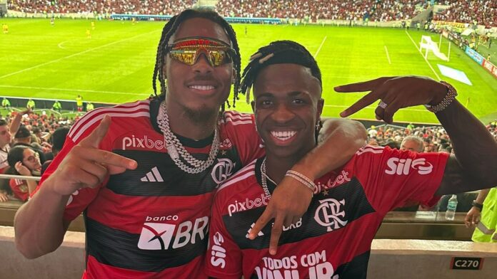 A parceria entre astro da NFL e Vinicius Jr. que já teve até jogo do Flamengo