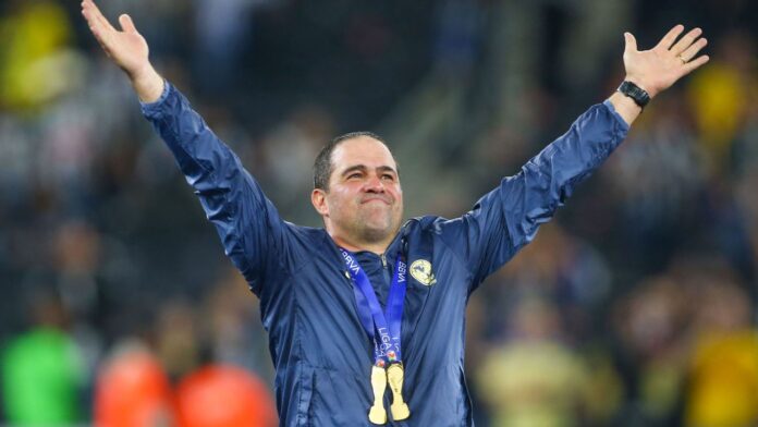 América-MEX oficializa permanência do técnico André Jardine