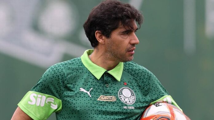 'Antiga joia' do Palmeiras pode se beneficiar com ida de 'Antiga joia' do Palmeiras pode se beneficiar com ida de zagueiro ao City