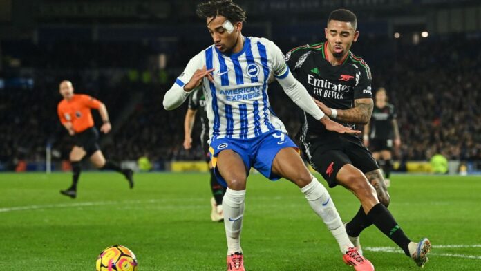 Arsenal tropeça, e Liverpool pode disparar na liderança da Premier League