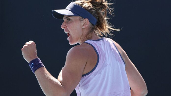 Bia Haddad joga bem, elimina Erika Andreeva e iguala melhor campanha em Australian Open