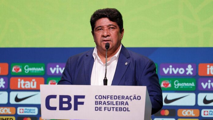 CBF volta das férias, mas futebol feminino segue sem calendário