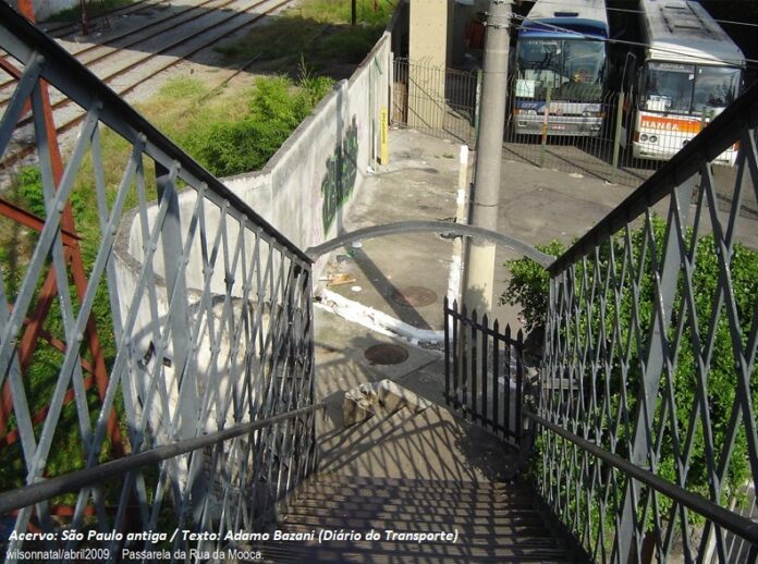 CPTM contrata empresa para desmontagem de passarela da Mooca