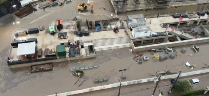 Canteiro de obras da futura Estação SESC-Pompeia do Metrô sofre com alagamentos novamente nesta sexta-feira (24)