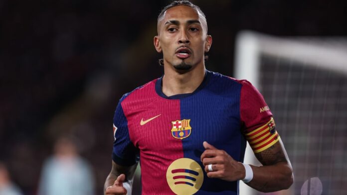 Como Raphinha virou um dos capitães do Barcelona e ídolo da base