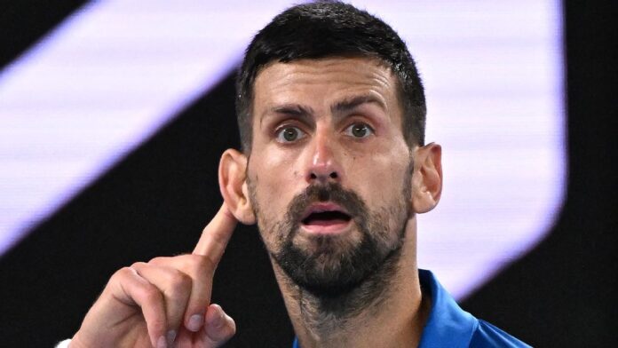 Djokovic provoca, vira sobre Alcaraz e vai à semi do Australian Open