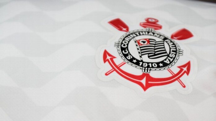 Empresário Giuliano Bertolucci cobra R$ 78 milhões do Corinthians