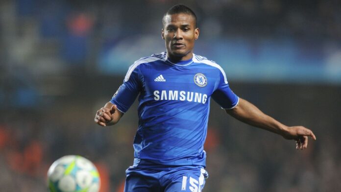 Ex-Chelsea e França vira soldado de exército e faz até treino na Amazônia