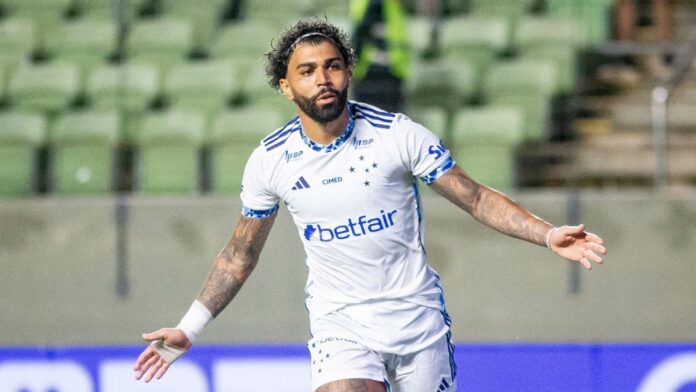 Gabigol anota hat-trick e Cruzeiro goleia o Itabirito