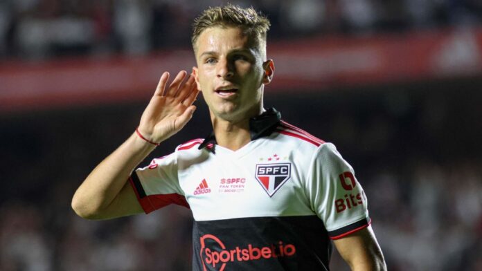 Galoppo chega a Buenos Aires para realizar exames no River Plate