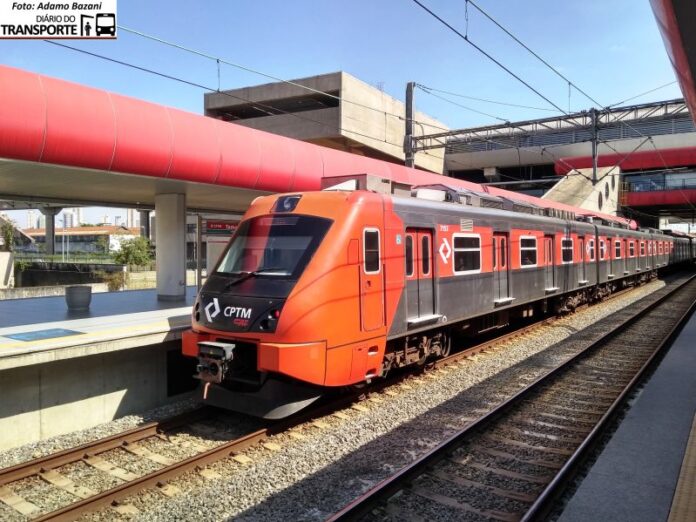 Linha 10-Turquesa da CPTM volta a operar normalmente após impacto gerado por furto de fios na manhã desta terça (14)