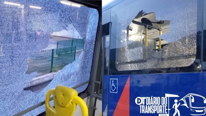 Mais ataque a ônibus em Taboão da Serra (SP) prejudica passageiros nesta quarta (22)