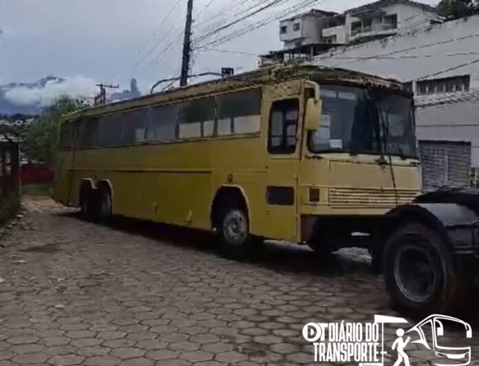 Mais ônibus históricos da Itapemirim arrematados pela Suzantur em leilão começam a ser transferidos para São Paulo