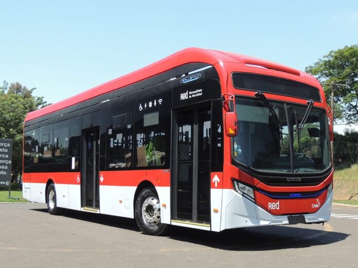 Mercedes-Benz escolhe carroceria Caio eMillenium para primeiros testes de ônibus eletrico com chassi eO500U no Chile
