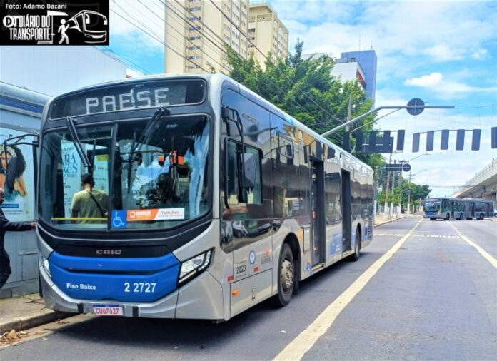 Metrô faz testes na madrugada para tentar retomar circulação em trecho paralisado da linha 1-Azul nesta segunda (27)