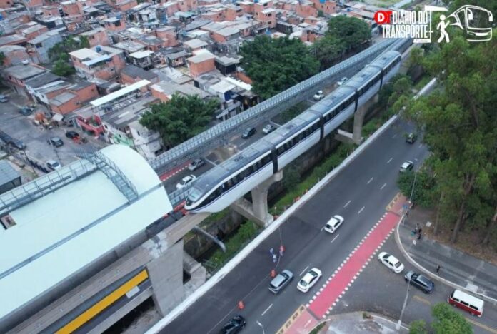Monotrilho da Linha 17-Ouro percorre pela primeira vez trecho entre estações Washington Luís e Brooklin Paulista