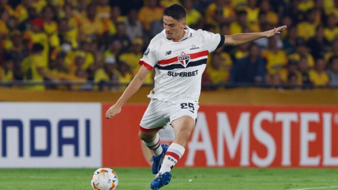 Pablo Maia promete marcar mais por Oscar e se derrete pelo 'excelente' Zubeldía