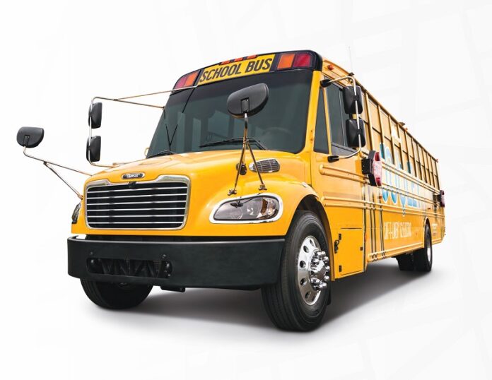 Thomas Built Buses, subsidiária da Daimler Truck North America, lança ônibus escolar elétrico de última geração no Estados Unidos