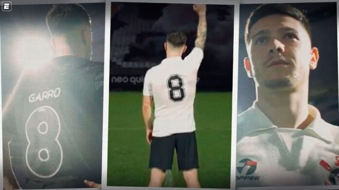 Corinthians oficializa camisa 8 a Garro com direito a filho de Sócrates