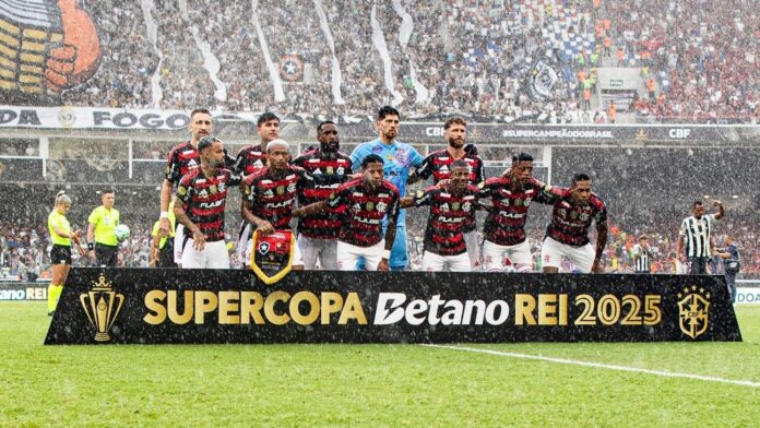 Danilo diz por que se 'espantou' com o que viu no Flamengo