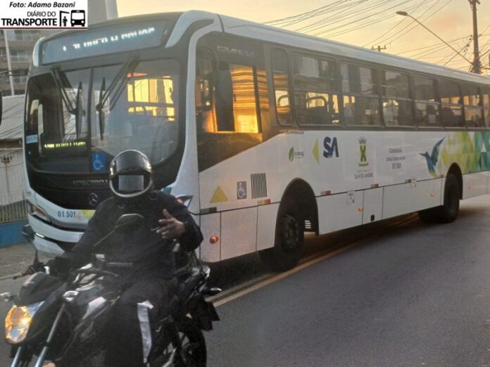 Federação de empresas de ônibus se manifesta em processo de Nunes contra mototáxi da 99 e Uber e cita risco de colapso aos transportes públicos. No ABC já há perda de usuários