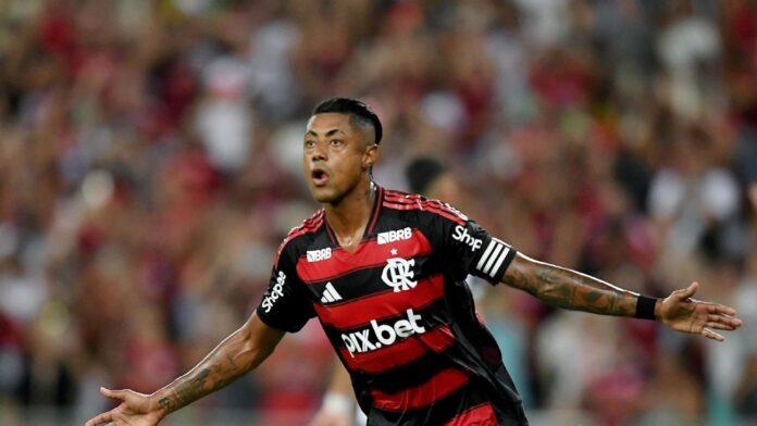 Flamengo vence clássico contra o Vasco e garante classificação no Carioca