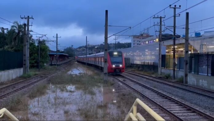 Funcionários de empresa de engenharia são assaltados no túnel Botujuru, na Linha 7-Rubi da CPTM, na madrugada desta quinta-feira (6)