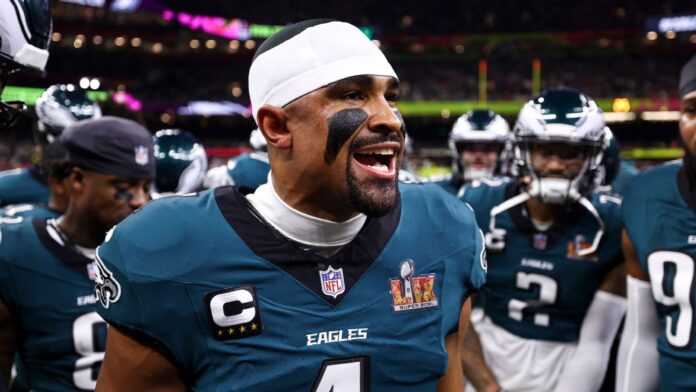 Hurts comanda vitória dos Eagles e é eleito o MVP do Super Bowl