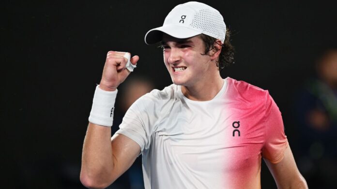 João Fonseca derrota Coria e vai às quartas no ATP de Buenos Aires
