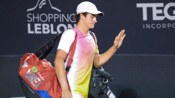 João Fonseca perde para Alexandre Muller e é eliminado no Rio Open