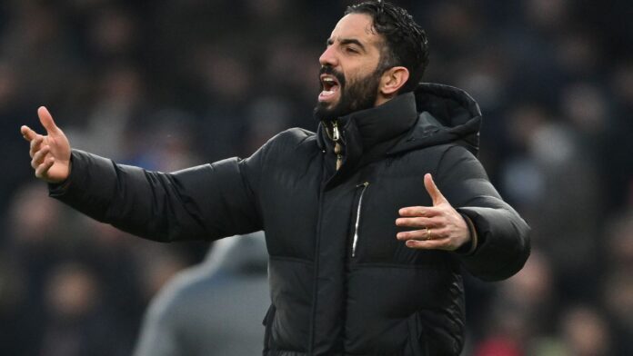 Lenda do United detona Rúben Amorim: 'Não se vê isso nem no sub-9'