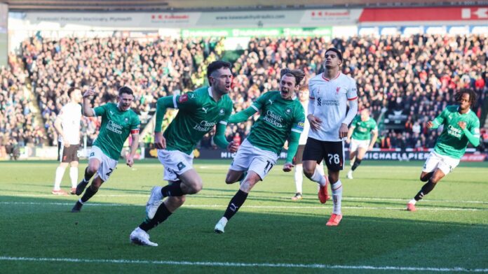 Liverpool dá vexame e cai na FA Cup para lanterna da 2ª divisão