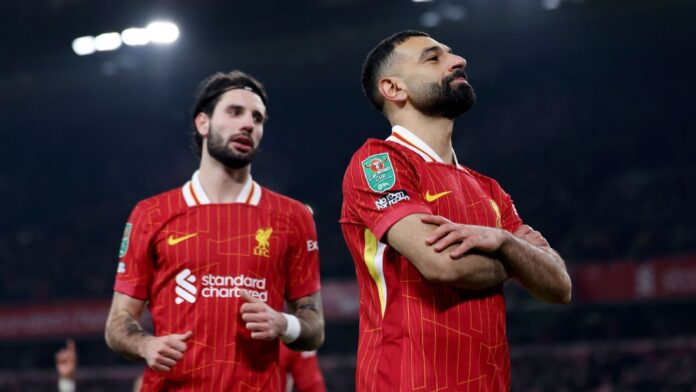 Liverpool goleia Tottenham sem dó e vai à final da Liverpool goleia Tottenham sem dó e vai à final da Copa da Liga