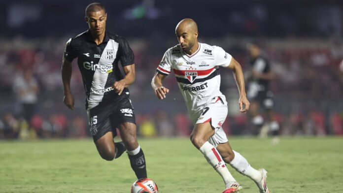 Lucas revela detalhes de papo com Neymar por gramado sintético