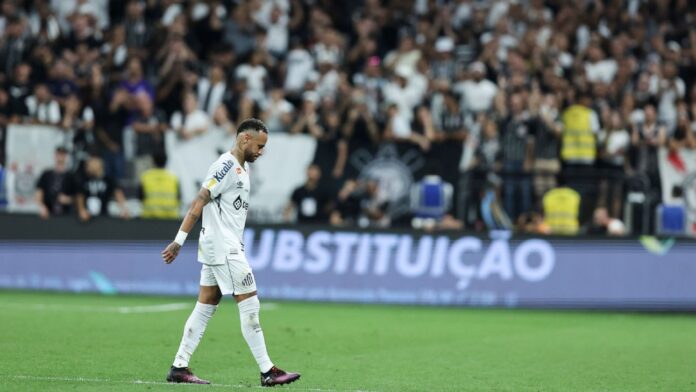 Neymar elogia torcida do Corinthians após derrota do Santos