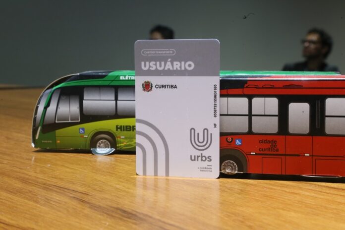 Prefeitura de Curitiba (PR) lança Tarifa Zero para desempregados em busca de emprego