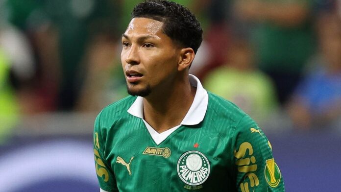 Rony aceita proposta do Atlético-MG e aguarda acerto com Palmeiras