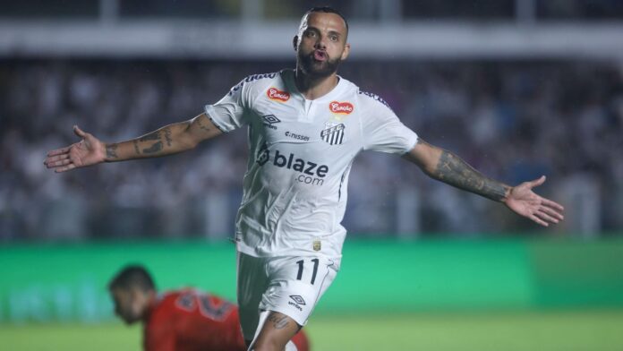 Santos conta com brilho de Guilherme e vence São Paulo de virada