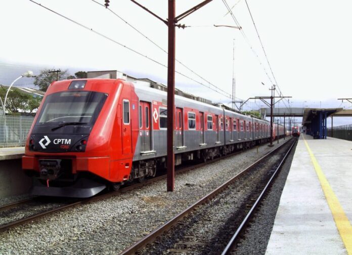 Trecho da Linha 11-Coral entre estações Luz e Brás tem atendimento suspenso neste sábado (8); confira mudanças nos trens metropolitanos