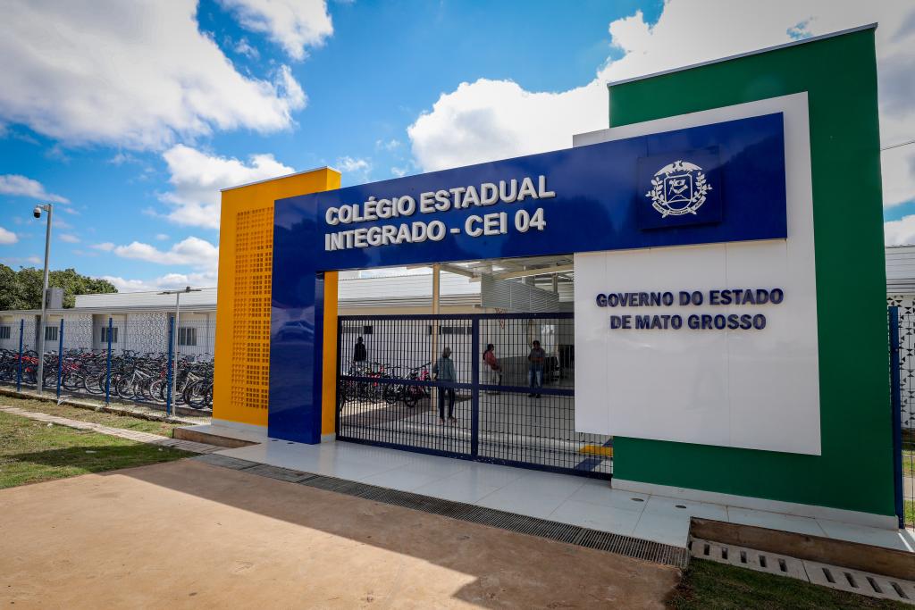 CEI 03 e 04 Pedra 90-3631