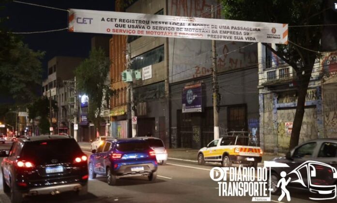 A pedido de Nunes, CET coloca faixas indicado onde ocorreu acidente com morte envolvendo mototáxi em São Paulo