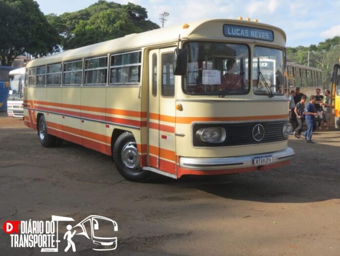 Colecionador Lucas Neves expõe O-362 da Mercedes-Benz na 21ª edição da BusBrasil Fest, em Campinas (SP)