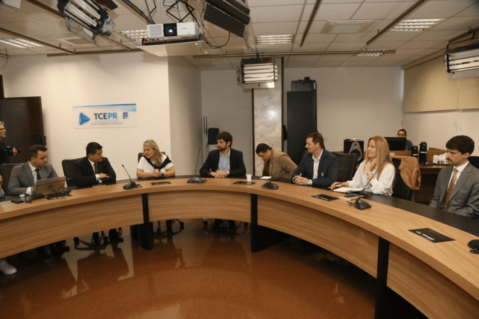Curitiba (PR) avança na estruturação do novo edital de concessão do transporte coletivo; eletrificação da frota é destaque