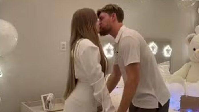 Ex-BBB Paulinha Leite mostra reação do marido ao saber que vai ser pai: ‘Empolguei’