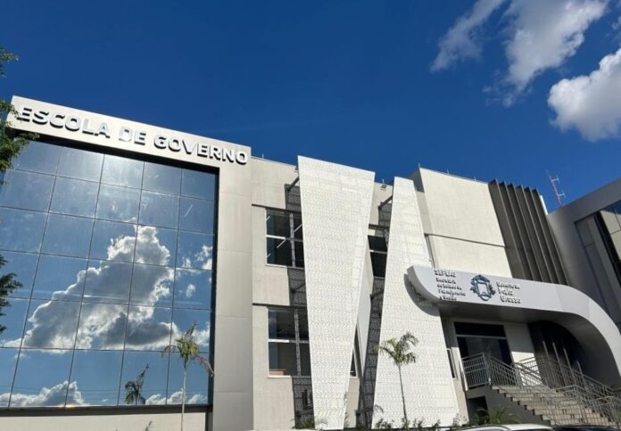 Governo de MT abre inscrições para capacitação sobre o uso de ferramentas que auxiliam a saúde financeira