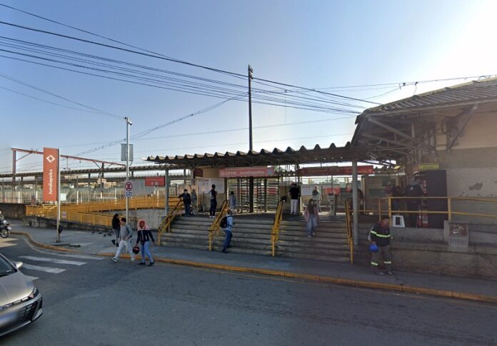 Linha 11-Coral tem operação parcial neste sábado (17) e domingo (18) durante obras na via férrea; confira