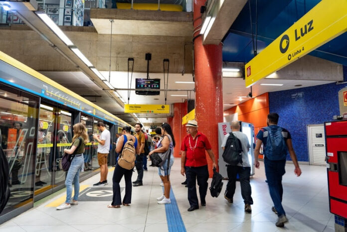 Linha 4-Amarela conecta passageiros à arte e cultura no Dia Internacional dos Museus neste domingo (18) 